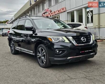Чорний Ніссан Патфайндер, об'ємом двигуна 3.5 л та пробігом 159 тис. км за 17200 $, фото 4 на Automoto.ua