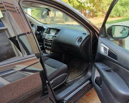 Чорний Ніссан Патфайндер, об'ємом двигуна 3.5 л та пробігом 108 тис. км за 17250 $, фото 11 на Automoto.ua