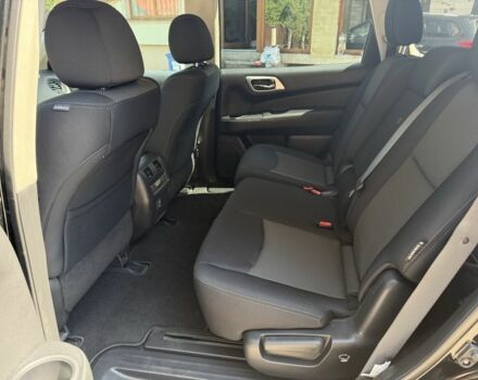 Черный Ниссан Патфайндер, объемом двигателя 3.5 л и пробегом 114 тыс. км за 19800 $, фото 8 на Automoto.ua