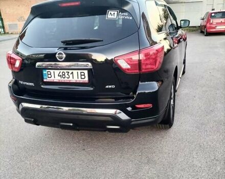 Черный Ниссан Патфайндер, объемом двигателя 3.5 л и пробегом 87 тыс. км за 17000 $, фото 9 на Automoto.ua