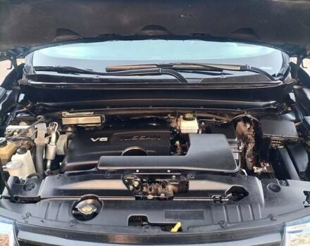 Черный Ниссан Патфайндер, объемом двигателя 3.5 л и пробегом 87 тыс. км за 17000 $, фото 10 на Automoto.ua