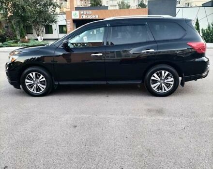 Черный Ниссан Патфайндер, объемом двигателя 3.5 л и пробегом 87 тыс. км за 17000 $, фото 4 на Automoto.ua