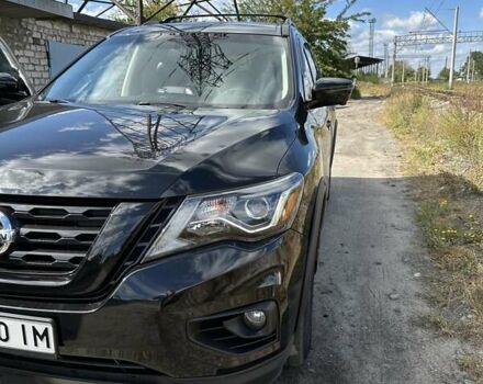 Черный Ниссан Патфайндер, объемом двигателя 3.5 л и пробегом 84 тыс. км за 21000 $, фото 1 на Automoto.ua