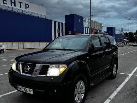 Ниссан Патфайндер 2005 в Каменское - Днепродзержинск на Automoto.ua Черный Ниссан Патфайндер, объемом двигателя 2.5 л и пробегом 374 тыс. км за 8600 $, фото 1 на Automoto.ua