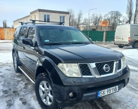 Черный Ниссан Патфайндер, объемом двигателя 2.5 л и пробегом 270 тыс. км за 5200 $, фото 1 на Automoto.ua