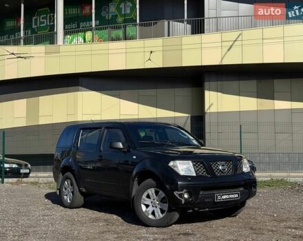 Черный Ниссан Патфайндер, объемом двигателя 2.5 л и пробегом 283 тыс. км за 8990 $, фото 1 на Automoto.ua