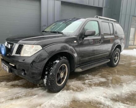Чорний Ніссан Патфайндер, об'ємом двигуна 2.5 л та пробігом 289 тис. км за 6200 $, фото 1 на Automoto.ua