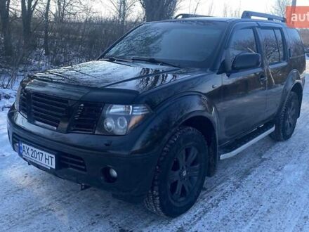 Ниссан Патфайндер 2006 в Красноград на Automoto.ua Черный Ниссан Патфайндер, объемом двигателя 2.49 л и пробегом 395 тыс. км за 9000 $, фото 1 на Automoto.ua
