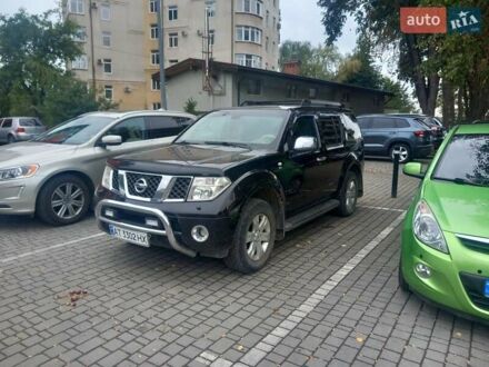 Ніссан Патфайндер 2006 у Богородчанах на Automoto.ua Чорний Ніссан Патфайндер, об'ємом двигуна 3.95 л та пробігом 220 тис. км за 10500 $, фото 1 на Automoto.ua
