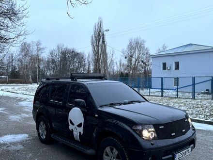 Ниссан Патфайндер 2006 в Сумах на Automoto.ua Черный Ниссан Патфайндер, объемом двигателя 4 л и пробегом 276 тыс. км за 10100 $, фото 1 на Automoto.ua