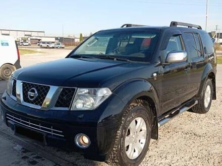 Чорний Ніссан Патфайндер, об'ємом двигуна 2.5 л та пробігом 280 тис. км за 6700 $, фото 1 на Automoto.ua