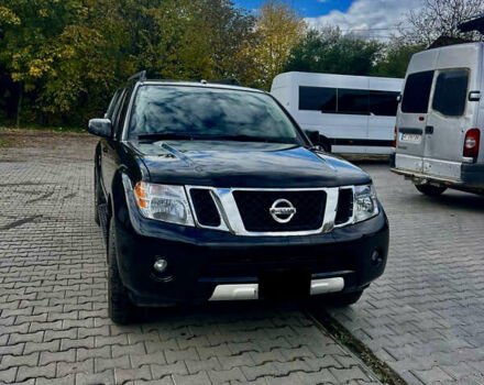 Черный Ниссан Патфайндер, объемом двигателя 3.95 л и пробегом 131 тыс. км за 20500 $, фото 1 на Automoto.ua