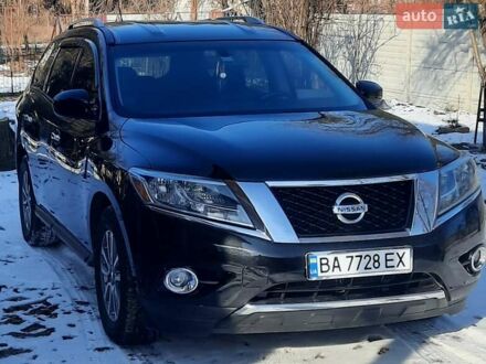 Ніссан Патфайндер 2014 у Александрие на Automoto.ua Чорний Ніссан Патфайндер, об'ємом двигуна 3.5 л та пробігом 202 тис. км за 13600 $, фото 1 на Automoto.ua