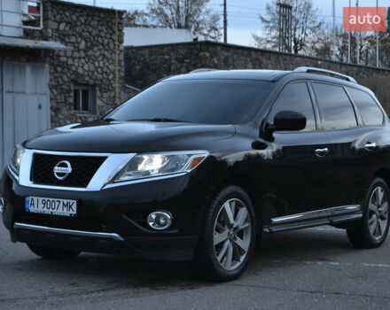 Черный Ниссан Патфайндер, объемом двигателя 3.5 л и пробегом 245 тыс. км за 12900 $, фото 1 на Automoto.ua