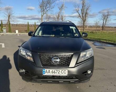 Черный Ниссан Патфайндер, объемом двигателя 3.5 л и пробегом 200 тыс. км за 12000 $, фото 1 на Automoto.ua