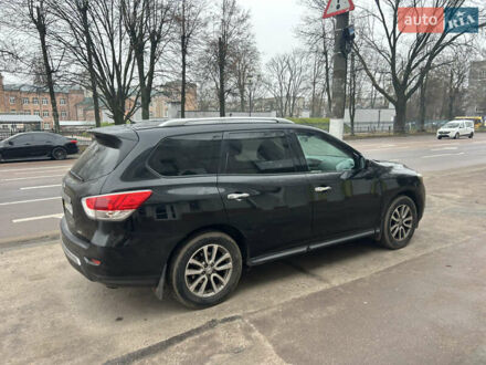 Чорний Ніссан Патфайндер, об'ємом двигуна 3.5 л та пробігом 151 тис. км за 10800 $, фото 1 на Automoto.ua