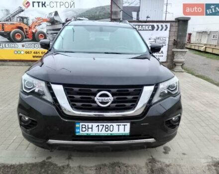 Черный Ниссан Патфайндер, объемом двигателя 3.5 л и пробегом 186 тыс. км за 14700 $, фото 1 на Automoto.ua