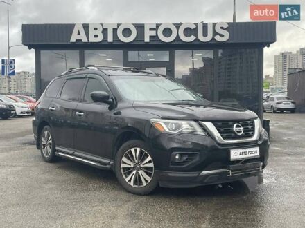 Черный Ниссан Патфайндер, объемом двигателя 3.5 л и пробегом 195 тыс. км за 12990 $, фото 1 на Automoto.ua