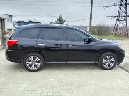 Черный Ниссан Патфайндер, объемом двигателя 3.5 л и пробегом 186 тыс. км за 14700 $, фото 1 на Automoto.ua