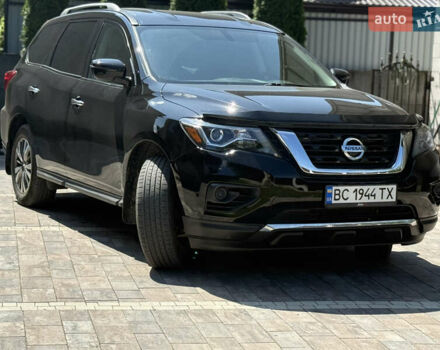 Чорний Ніссан Патфайндер, об'ємом двигуна 3.5 л та пробігом 118 тис. км за 19800 $, фото 1 на Automoto.ua