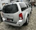 Коричневый Ниссан Патфайндер, объемом двигателя 4 л и пробегом 270 тыс. км за 9700 $, фото 4 на Automoto.ua