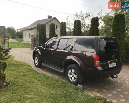 Коричневый Ниссан Патфайндер, объемом двигателя 2.5 л и пробегом 230 тыс. км за 13500 $, фото 3 на Automoto.ua