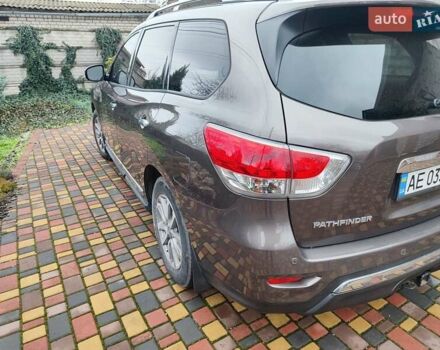 Коричневый Ниссан Патфайндер, объемом двигателя 3.5 л и пробегом 214 тыс. км за 13500 $, фото 7 на Automoto.ua