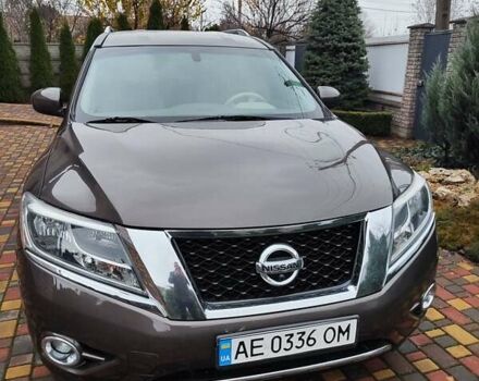 Коричневый Ниссан Патфайндер, объемом двигателя 3.5 л и пробегом 214 тыс. км за 13500 $, фото 1 на Automoto.ua