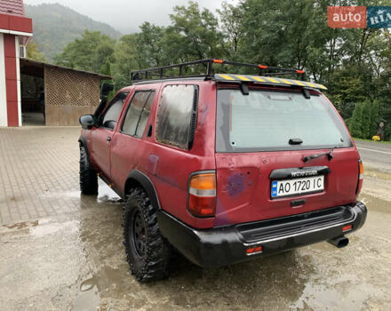 Червоний Ніссан Патфайндер, об'ємом двигуна 2.5 л та пробігом 300 тис. км за 4300 $, фото 16 на Automoto.ua