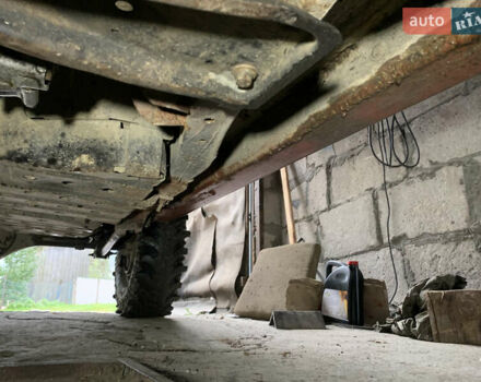 Червоний Ніссан Патфайндер, об'ємом двигуна 2.5 л та пробігом 300 тис. км за 4300 $, фото 14 на Automoto.ua