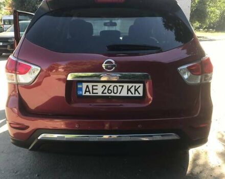Ниссан Патфайндер 2015 в Днепре (Днепропетровске) на Automoto.ua Красный Ниссан Патфайндер, объемом двигателя 3.5 л и пробегом 99 тыс. км за 12700 $, фото 4 на Automoto.ua