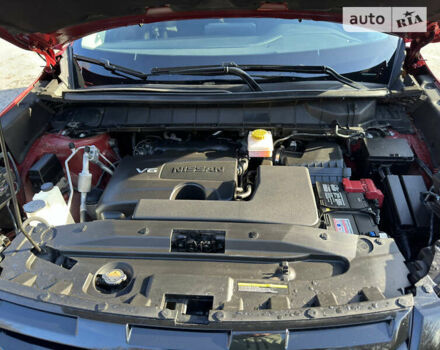 Червоний Ніссан Патфайндер, об'ємом двигуна 3.5 л та пробігом 27 тис. км за 33000 $, фото 1 на Automoto.ua