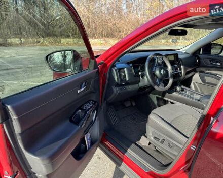 Червоний Ніссан Патфайндер, об'ємом двигуна 3.5 л та пробігом 27 тис. км за 33000 $, фото 11 на Automoto.ua