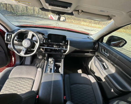 Червоний Ніссан Патфайндер, об'ємом двигуна 3.5 л та пробігом 27 тис. км за 33000 $, фото 10 на Automoto.ua