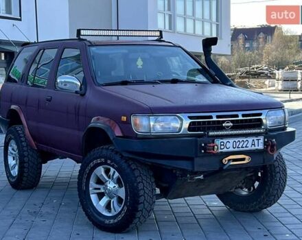 Червоний Ніссан Патфайндер, об'ємом двигуна 3.3 л та пробігом 300 тис. км за 7599 $, фото 1 на Automoto.ua