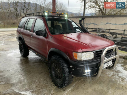 Червоний Ніссан Патфайндер, об'ємом двигуна 2.5 л та пробігом 350 тис. км за 3850 $, фото 1 на Automoto.ua