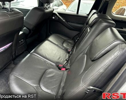 Ниссан Патфайндер, объемом двигателя 4 л и пробегом 270 тыс. км за 9800 $, фото 6 на Automoto.ua