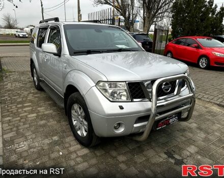 Ниссан Патфайндер, объемом двигателя 4 л и пробегом 270 тыс. км за 9800 $, фото 1 на Automoto.ua