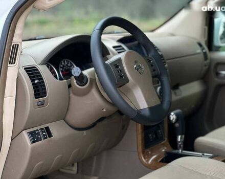 Ниссан Патфайндер, объемом двигателя 0 л и пробегом 160 тыс. км за 7990 $, фото 9 на Automoto.ua