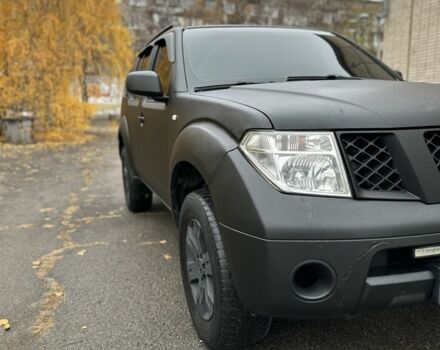 Ниссан Патфайндер, объемом двигателя 2.5 л и пробегом 333 тыс. км за 4800 $, фото 2 на Automoto.ua