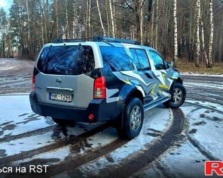 Ниссан Патфайндер, объемом двигателя 2.5 л и пробегом 333 тыс. км за 9000 $, фото 8 на Automoto.ua