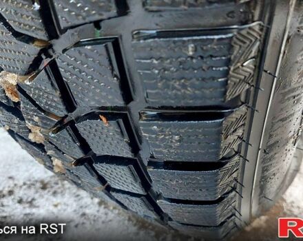 Ниссан Патфайндер, объемом двигателя 2.5 л и пробегом 333 тыс. км за 9000 $, фото 7 на Automoto.ua