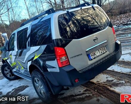 Ниссан Патфайндер, объемом двигателя 2.5 л и пробегом 333 тыс. км за 9000 $, фото 10 на Automoto.ua