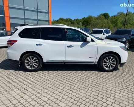 Ниссан Патфайндер 2014 в Львове на Automoto.ua Ниссан Патфайндер, объемом двигателя 0 л и пробегом 254 тыс. км за 12900 $, фото 7 на Automoto.ua