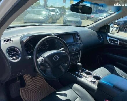 Ниссан Патфайндер 2014 в Львове на Automoto.ua Ниссан Патфайндер, объемом двигателя 0 л и пробегом 254 тыс. км за 12900 $, фото 10 на Automoto.ua
