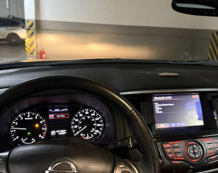 Ниссан Патфайндер, объемом двигателя 3.5 л и пробегом 223 тыс. км за 11000 $, фото 3 на Automoto.ua