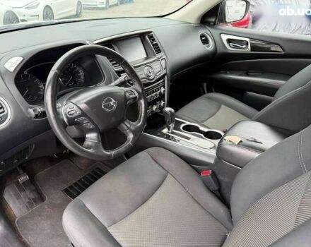 Ниссан Патфайндер, объемом двигателя 3.5 л и пробегом 191 тыс. км за 11500 $, фото 4 на Automoto.ua