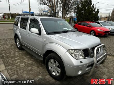 Ниссан Патфайндер, объемом двигателя 4 л и пробегом 270 тыс. км за 9800 $, фото 1 на Automoto.ua