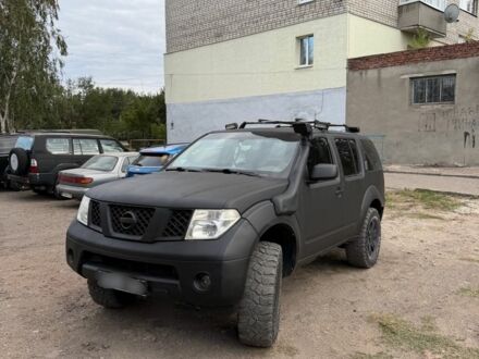 Ниссан Патфайндер 2006 в Изюме на Automoto.ua Ниссан Патфайндер, объемом двигателя 2.5 л и пробегом 300 тыс. км за 5000 $, фото 1 на Automoto.ua