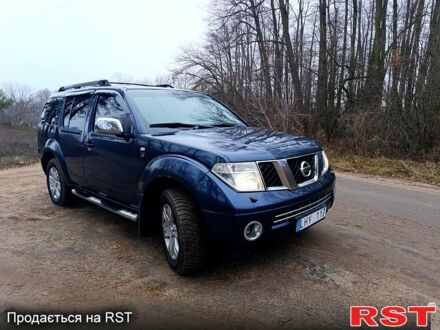 Ниссан Патфайндер, объемом двигателя 2.5 л и пробегом 0 тыс. км за 5700 $, фото 1 на Automoto.ua